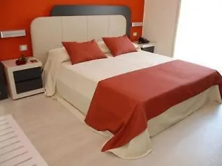 Palazzo Sciacca 3* Патти