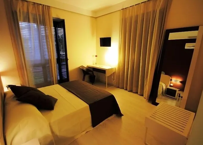 Palazzo Sciacca 3*