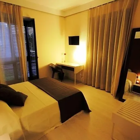 Palazzo Sciacca 3*